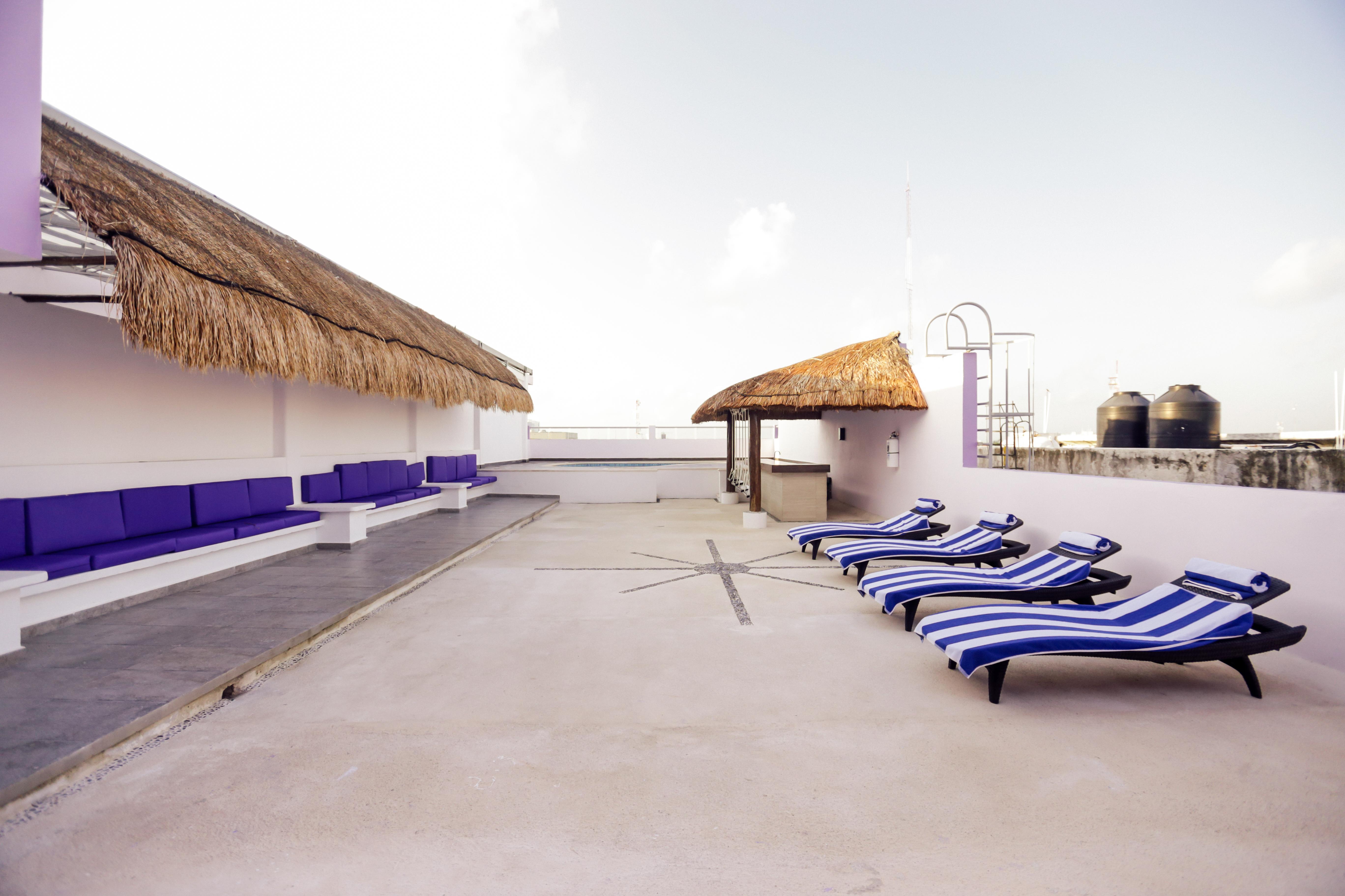 Hotel Kavia Cancun Exterior photo